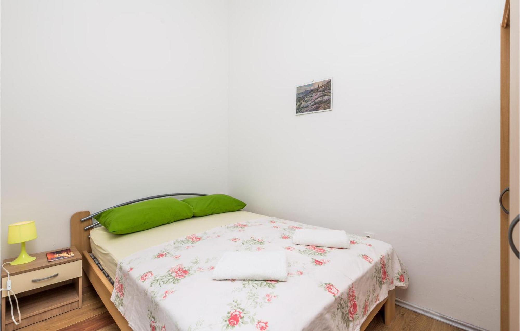 Beautiful Apartment In Potocnica With Wifi Borovići Buitenkant foto